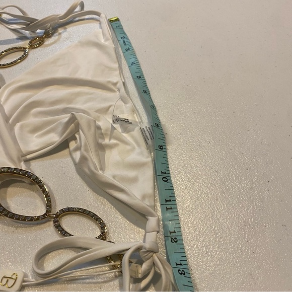 BEACH BUNNY KINSLEY TIE SIDE SKIMPY BIKINI - Picture 6 of 9